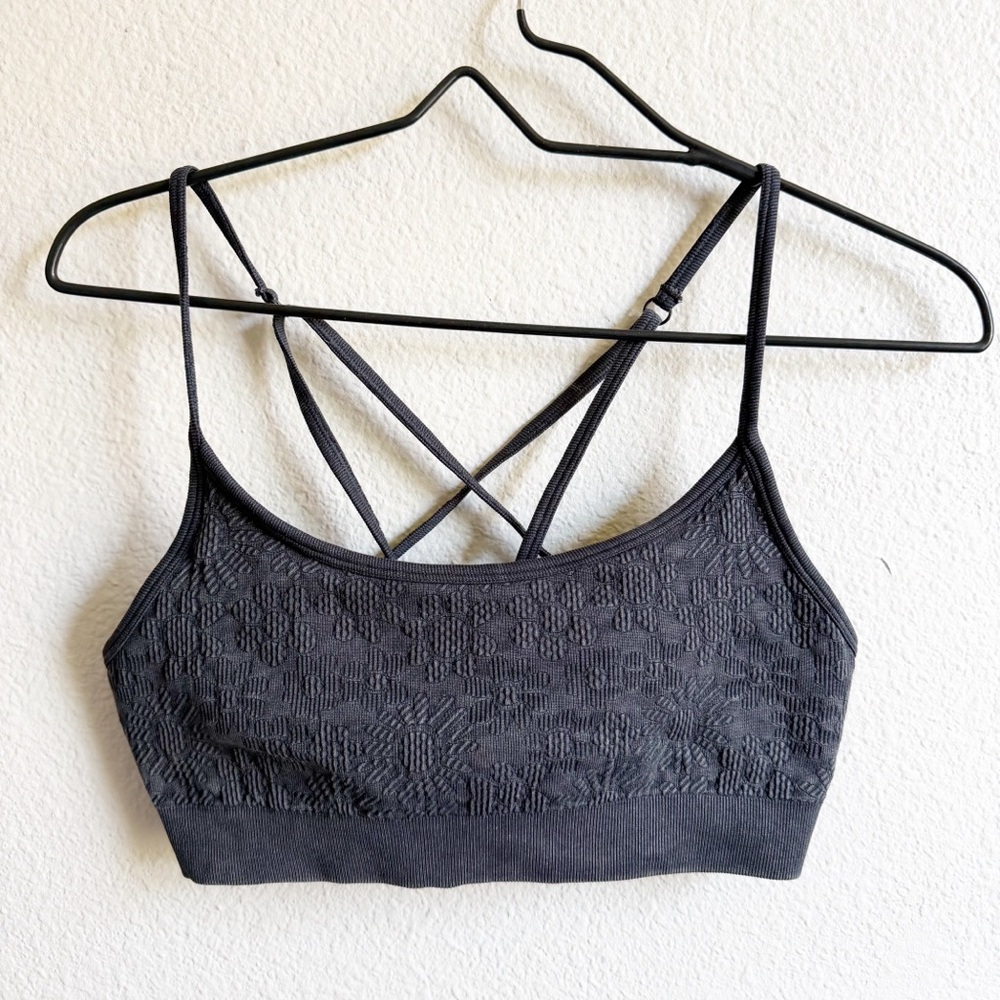 Aerie Offline Gray/Balck Strappy Bra Women’s Size Large